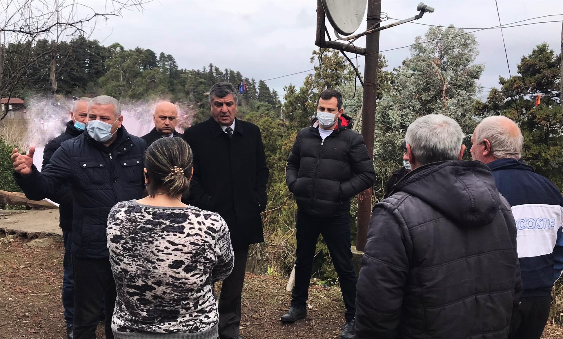 ფრიდონ ფუტკარაძე თხილნარსა და მირვეთში მაცხოვრებლებს შეხვდა