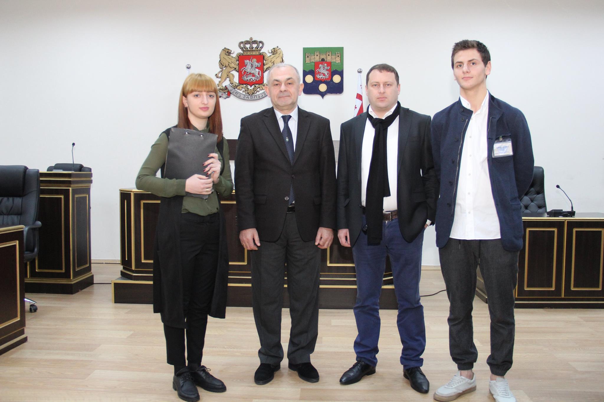  „გაეროს ახალგაზრდული ასამბლეის“ დელეგატები უმაღლეს საბჭოში