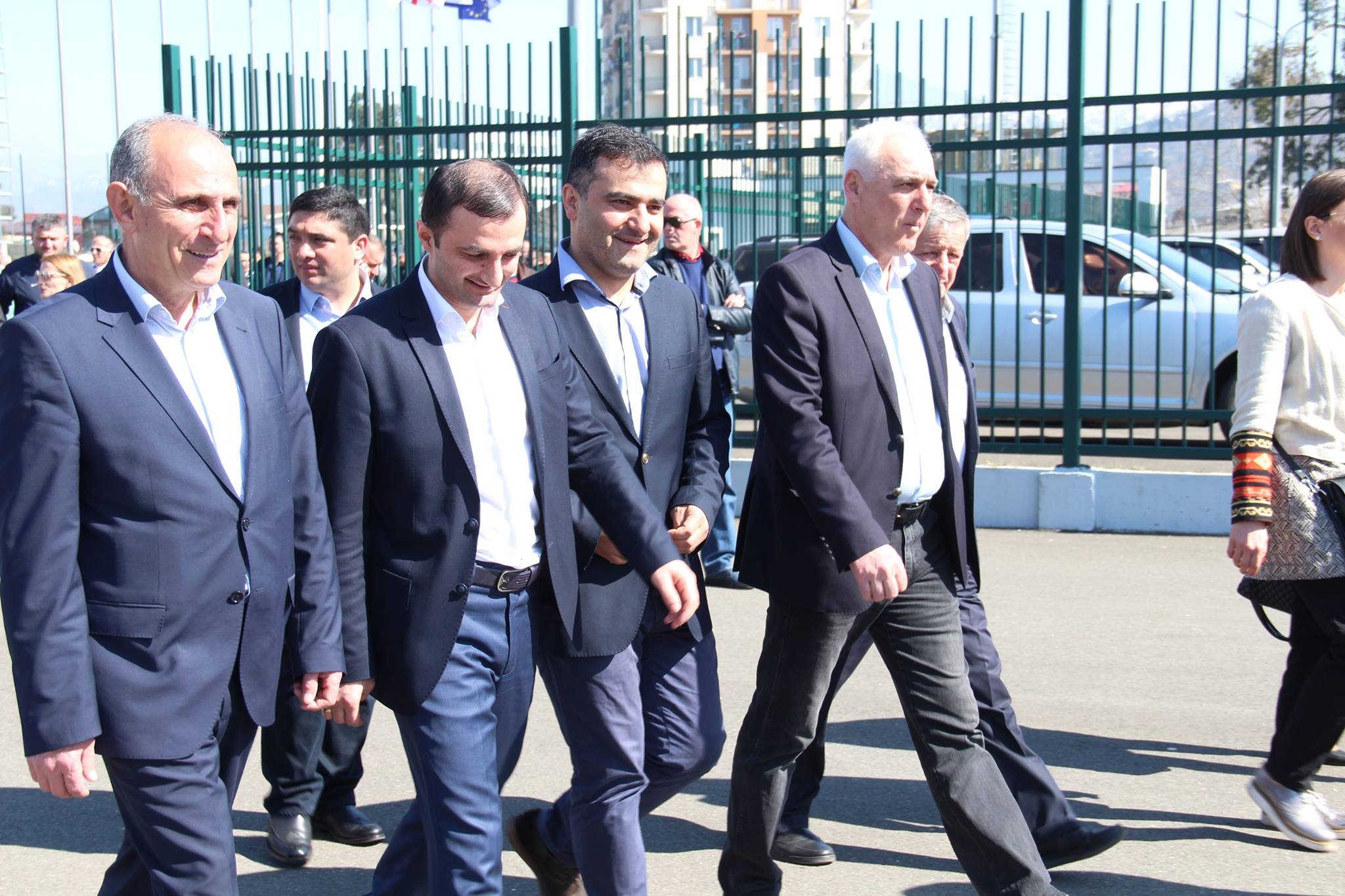 ფონდ „ქართუს“ საჩუქარი ბათუმელებს