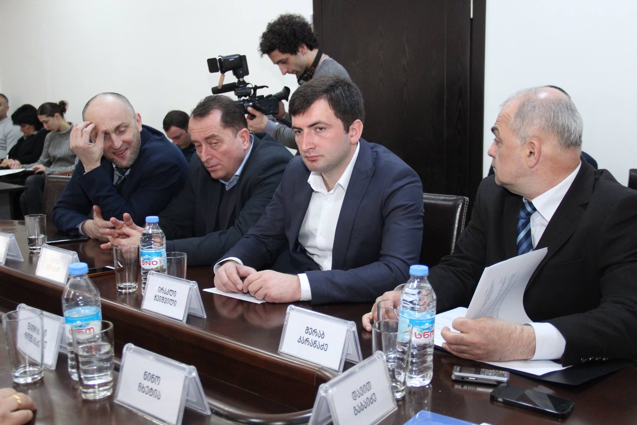 ბიურომ პლენარული სხდომის დღის წესრიგი განსაზღვრა