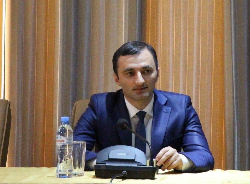 შეხვედრა ახალგაზრდული ფორუმის მონაწილეებთან