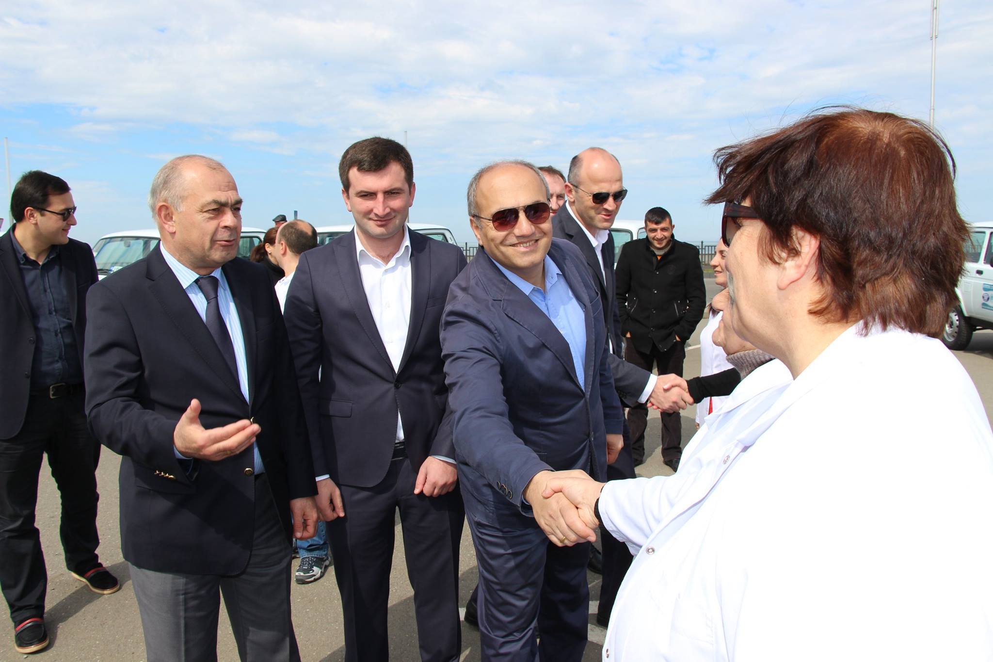 მაღალი გამავლობის მანქანები სოფლის ექიმებისათვის