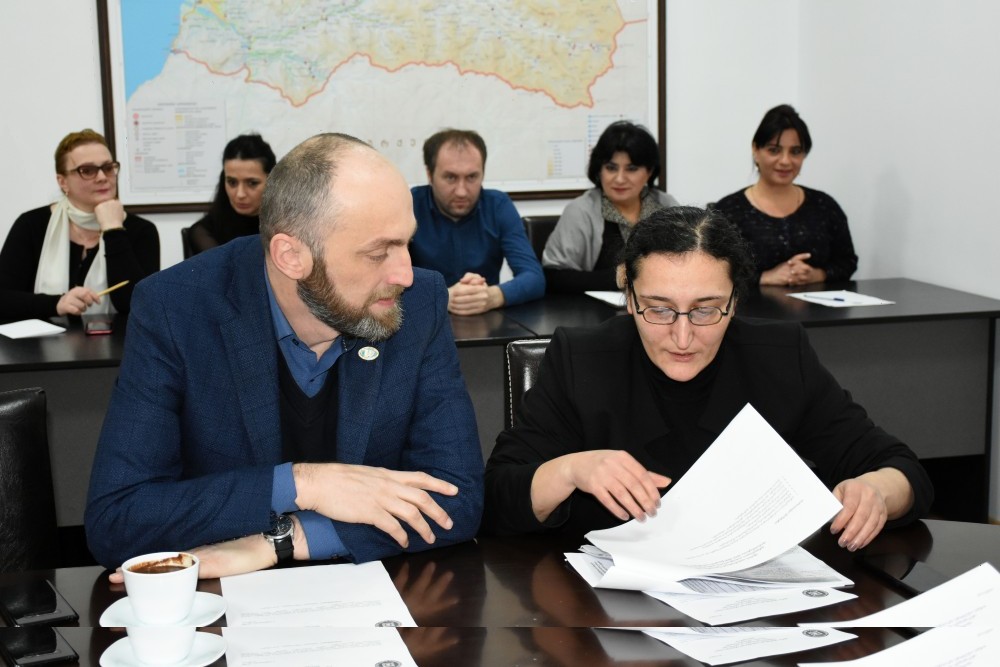 დადგენილების პროექტი&nbsp; ბიუროს წარედგინება