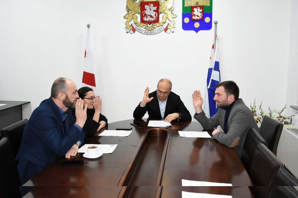 დადგენილების პროექტი&nbsp; ბიუროს წარედგინება