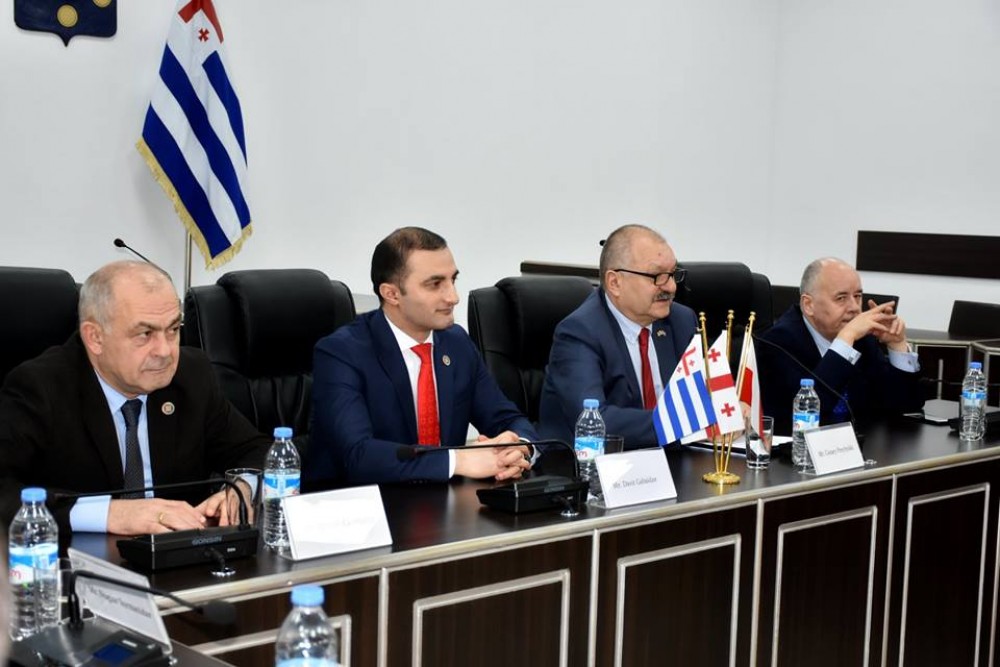 უმაღლეს საბჭოში ქვემო სილეზიის დელეგაციას უმასპინძლეს