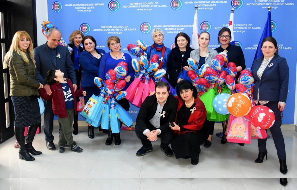 „აუტიზმის გასაღები სიყვარულია“