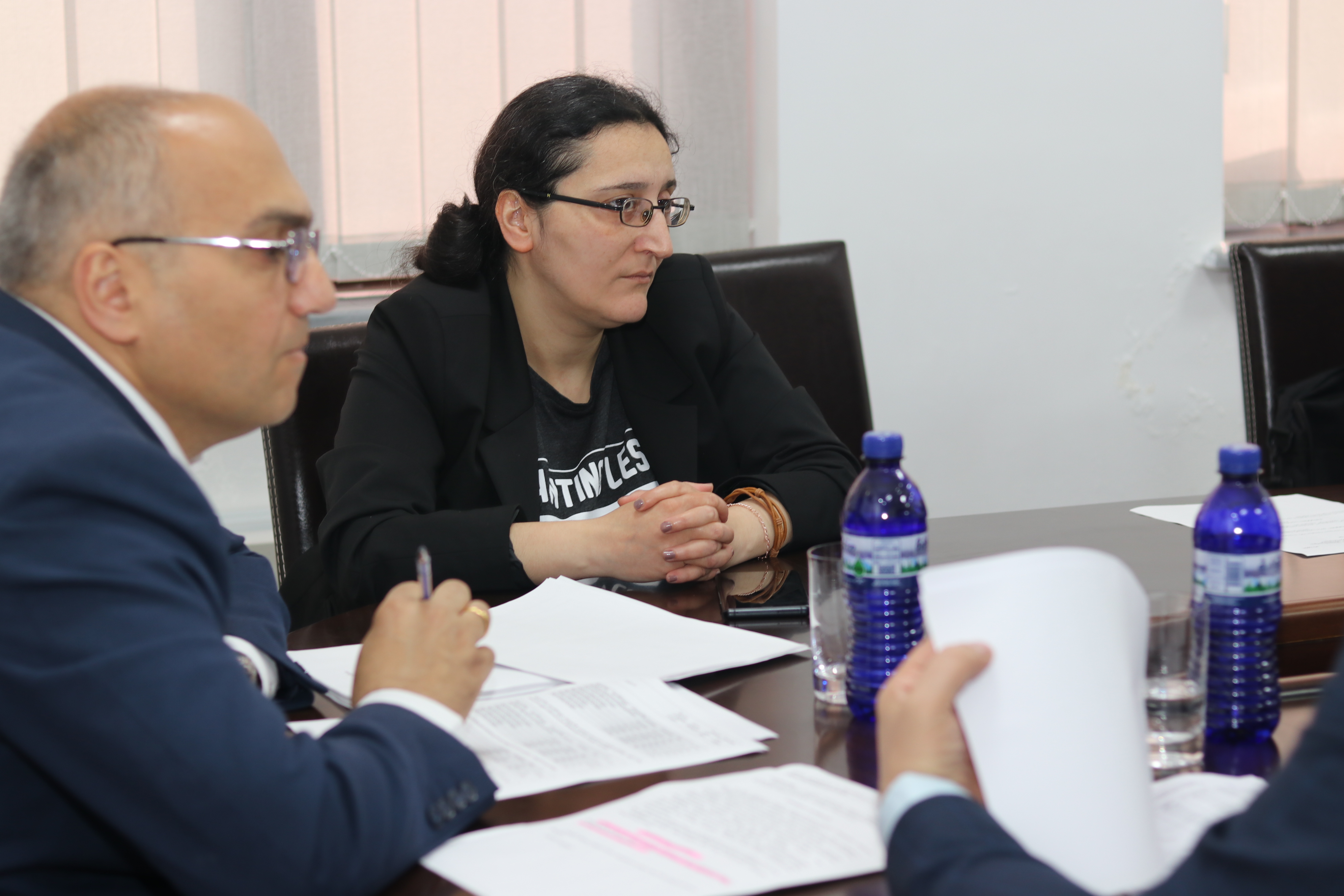 კანონმდებლებმა 2018 წლის ბიუჯეტის შესრულებაზე იმსჯელეს