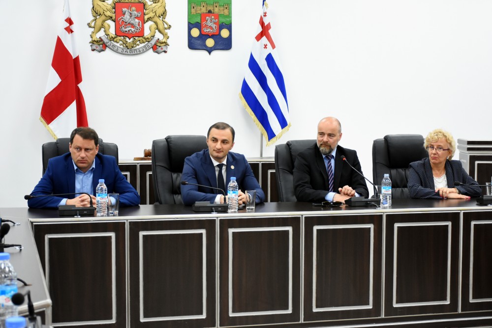 უმაღლეს საბჭოში ქვემო სილეზიის დელეგაციას უმასპინძლეს