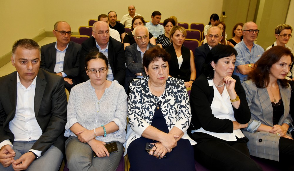  კომიტეტის რეკომენდაციები სახელმწიფო უწყებებში გადაიგზავნება