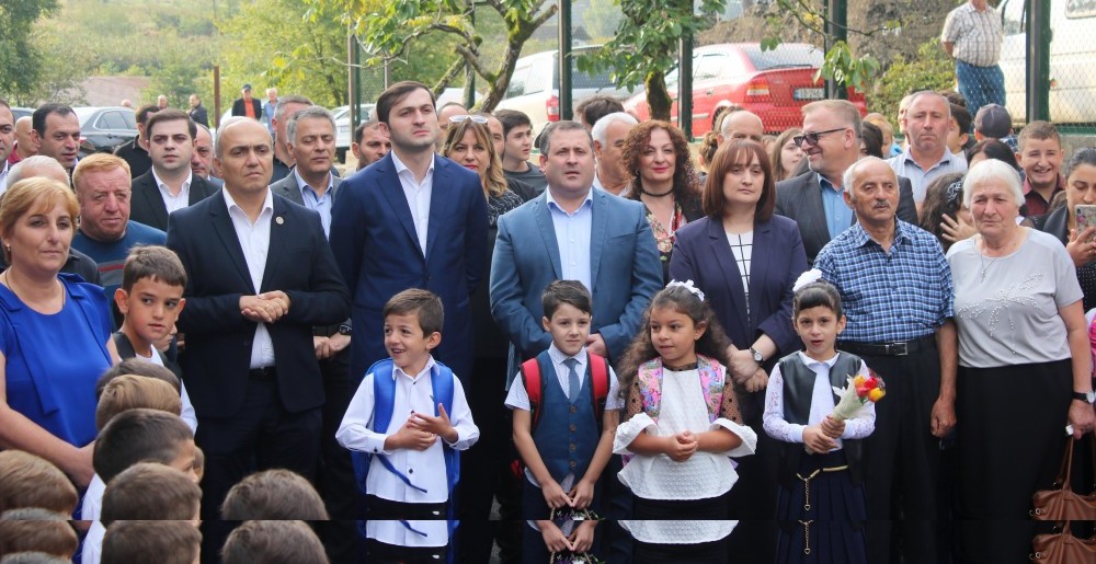 ახალი სასწავლო წელი ახალ სკოლასა და ბაღში