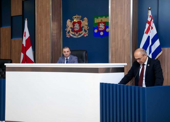 ბიუჯეტის ცვლილებები 13 ხმით მიღებულია