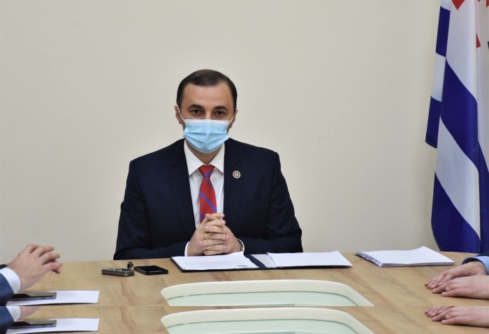 მე-5 მოწვევის უმაღლესი საბჭოს ბიუროს პირველი სხდომა