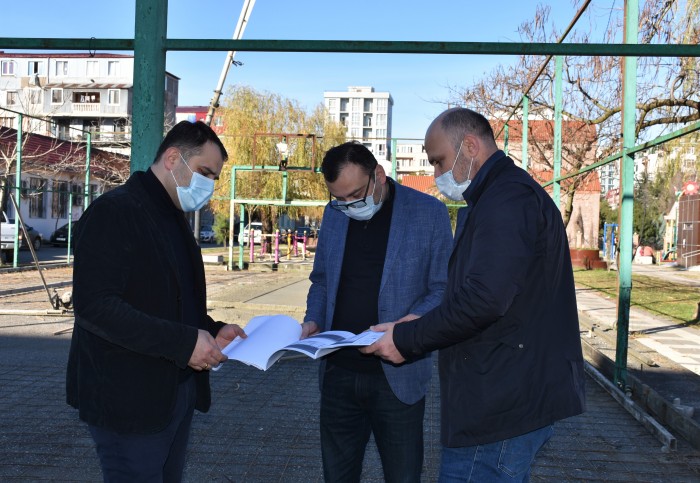 ტიტე აროშიძე ქალაქში მიმდინარე ინფრასტრუქტურულ სამუშაოებს გაეცნო