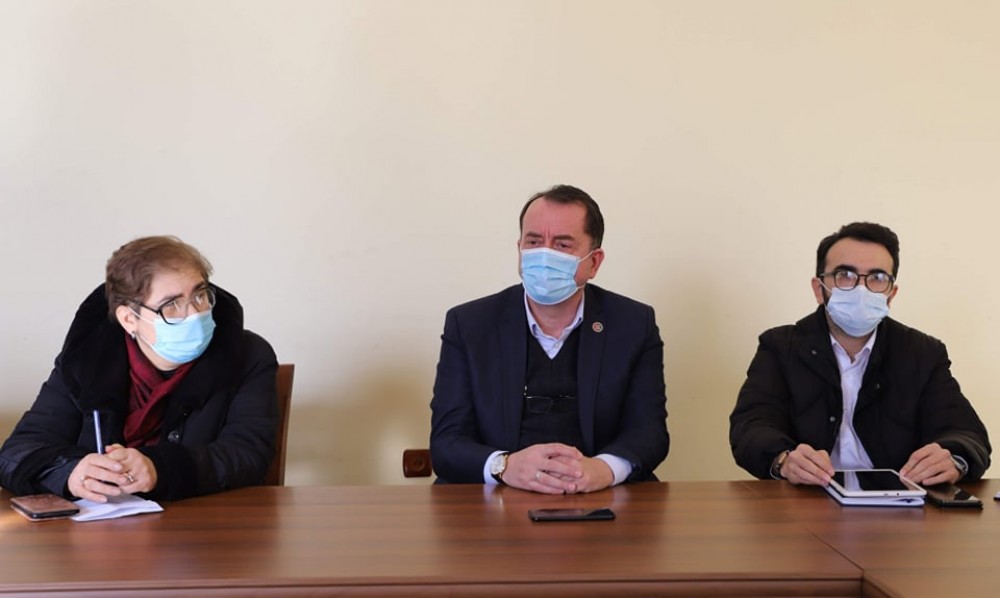 შეხვედრა მუნიციპალიტეტების საჯარო სკოლის დირექტორებთან