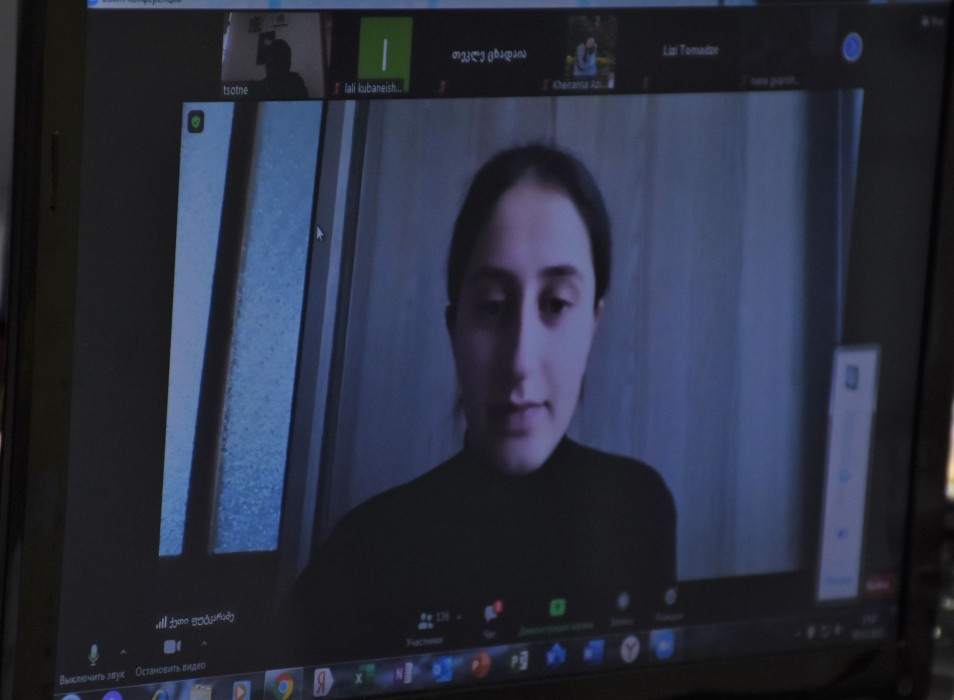 „მედია და პოლიტიკური პროცესები“