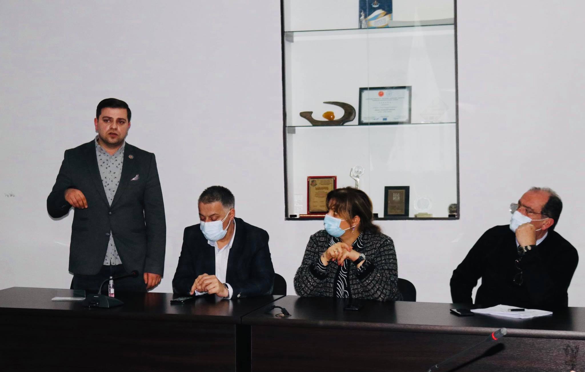 შეხვედრა ქობულეთელ მედიკოსებთან