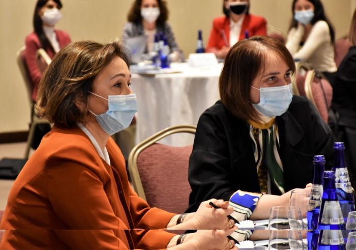 ფატი ხალვაში ქალთა რეგიონულ პროფესიულ ფორუმს დაესწრო