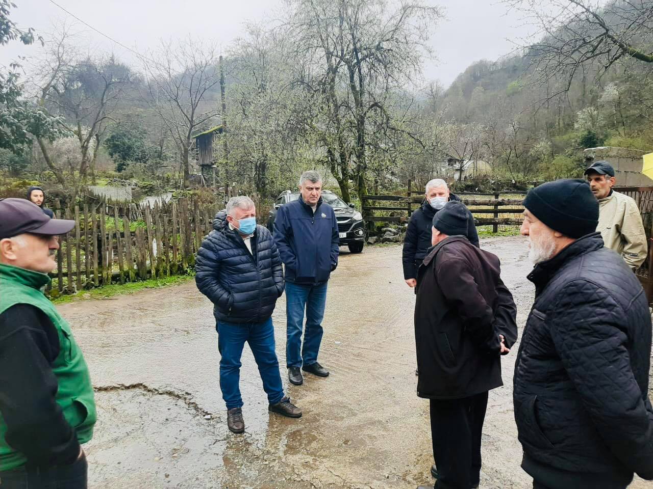 ფრიდონ ფუტკარაძე მოსახლეობასთან შეხვედრებს აგრძელებს