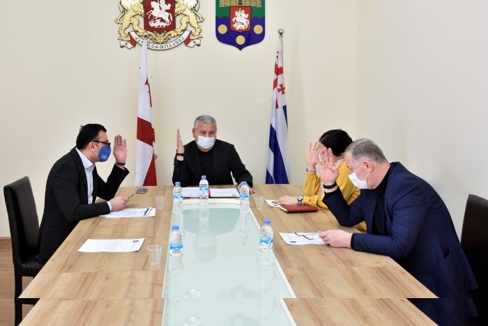 კომიტეტმა საკანონმდებლო ინიციატივები ცნობად მიიღო