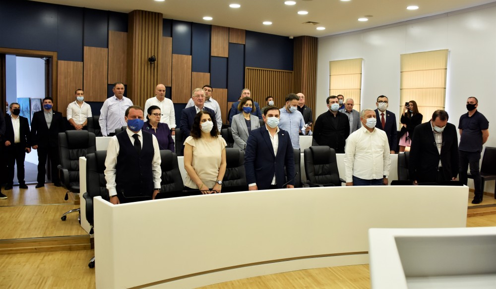 პლენარული სხდომით საგაზაფხულო სესია დაიხურა