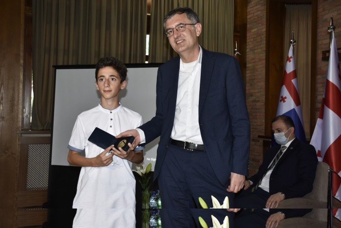  დავით გაბაიძე და სოზარ სუბარი ქედის სამოქალაქო ბიუჯეტის პროგრამის პრეზენტაციას დაესწრნენ