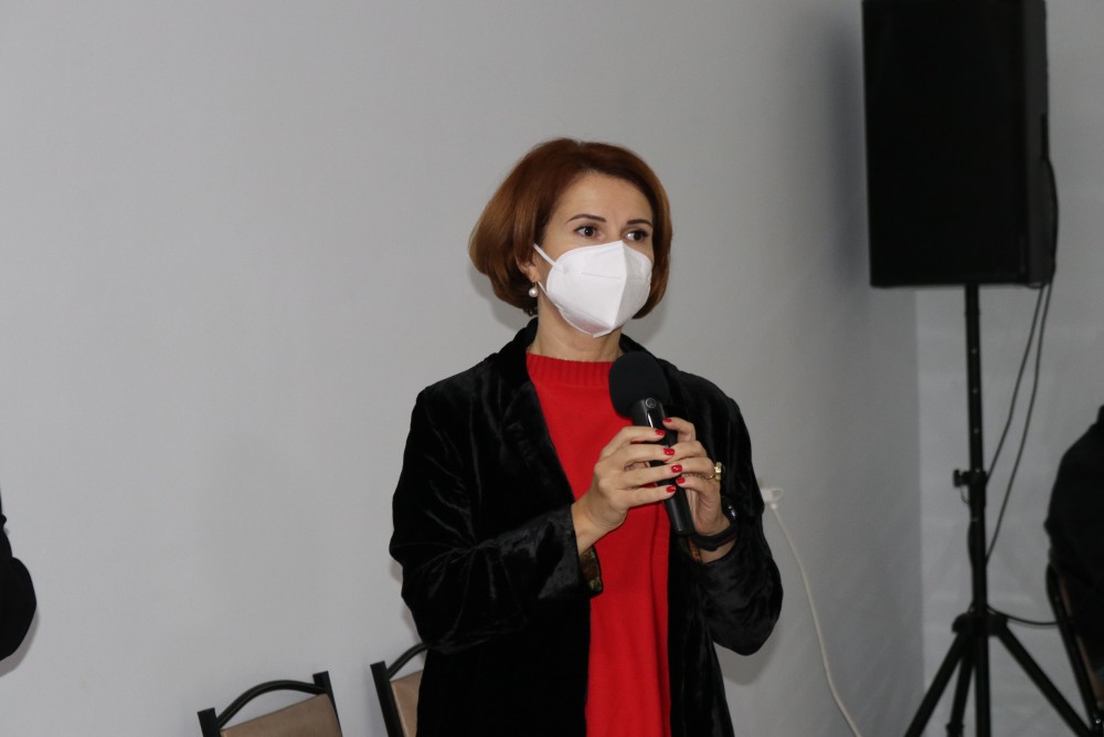 ცოტნე ანანიძე, კარლ ჰარცელთან ერთად,  ''ოუფენ ნეტის'' (Open Net)  წარმომადგენლებისა და ევროპის საინვესტიციო ბანკის (EIB) მონაწილეობით დაგეგმილ სამუშაო შეხვედრას დაესწრო