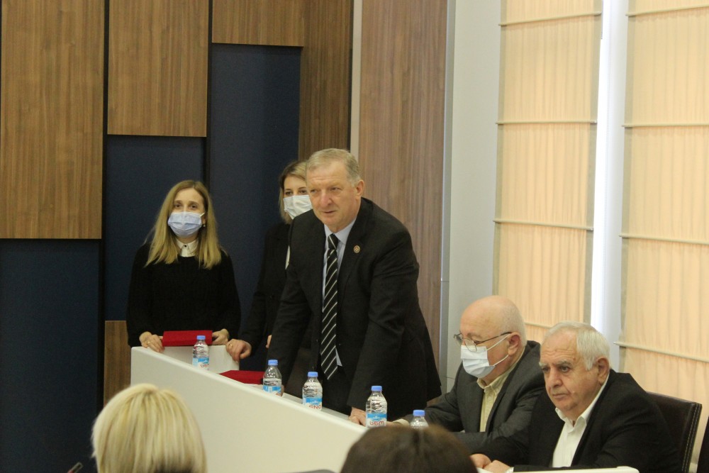 ბათუმის საჯარო სკოლები აჭარის უმაღლესი საბჭოს მადლობის სიგელებით დაჯილდოვდნენ