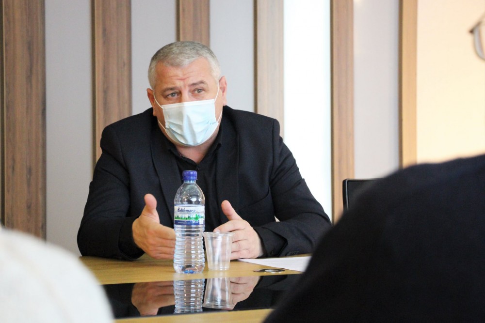 შეხვედრა ეკონომიკის ექსპერტებთან