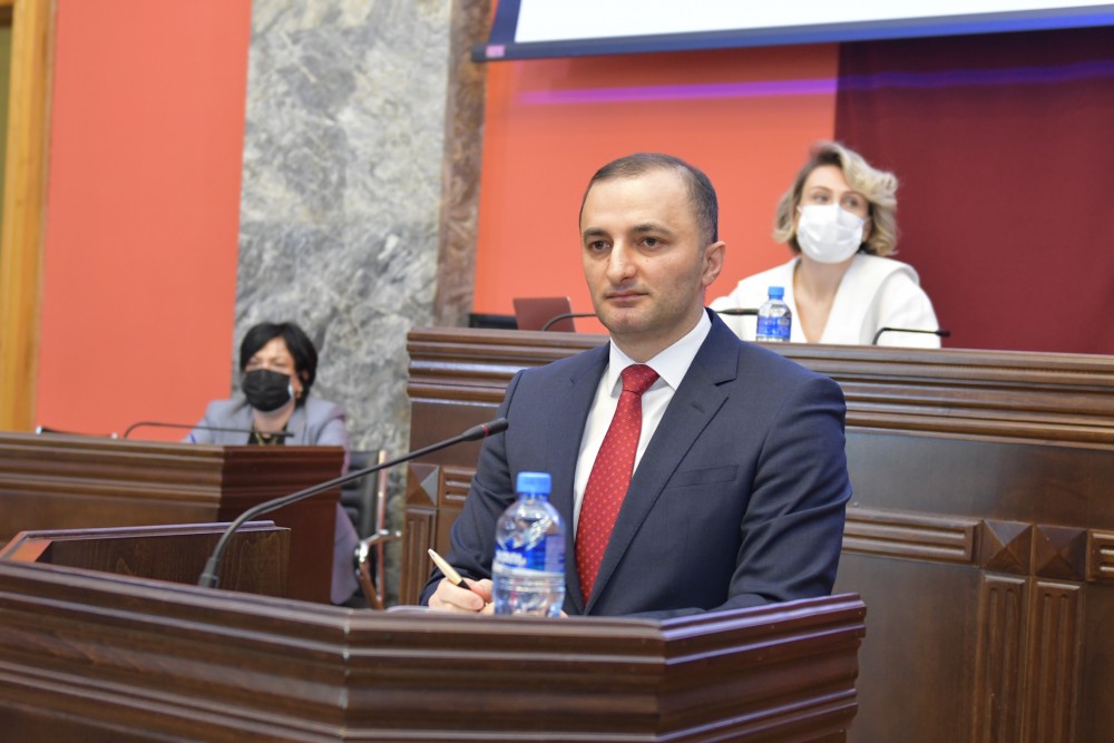  საქართველოს პარლამენტში აჭარის უმაღლესი საბჭოს მორიგი საკანონმდებლო ინიციატივის განხილვა გრძელდება