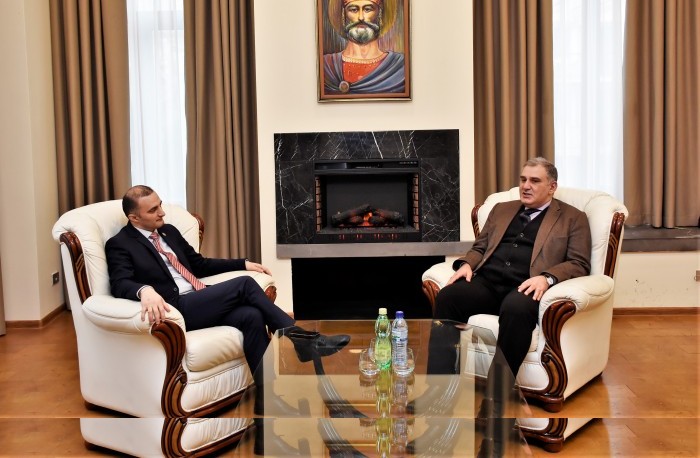 აჭარის უმაღლესი საბჭოს წევრები მიხეილ სარჯველაძეს შეხვდნენ