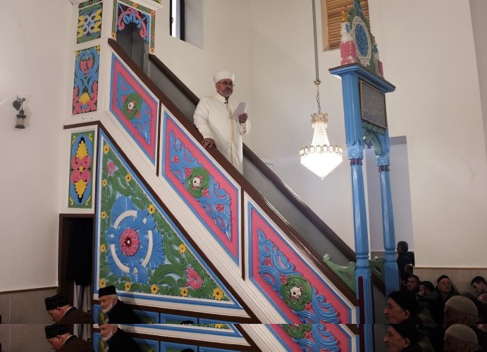 დავით გაბაიძემ და ტიტე აროშიძემ მუსლიმანებს რამადან ბაირამი მიულოცეს