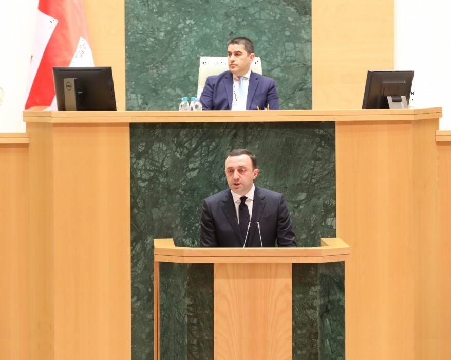 დავით გაბაიძე პრემიერ-მინისტრის ანგარიშს დაესწრო