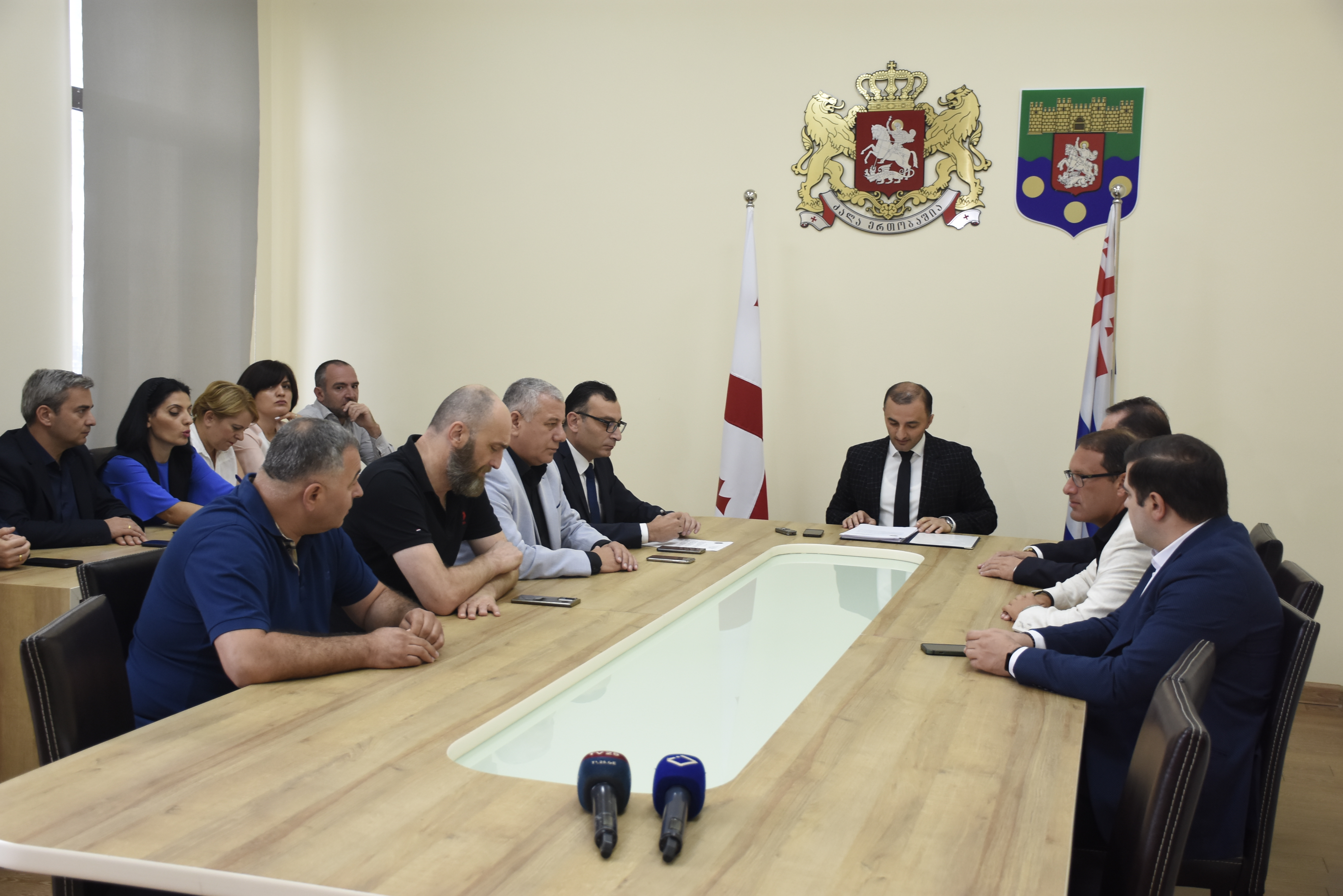 ბიუროს სხდომა