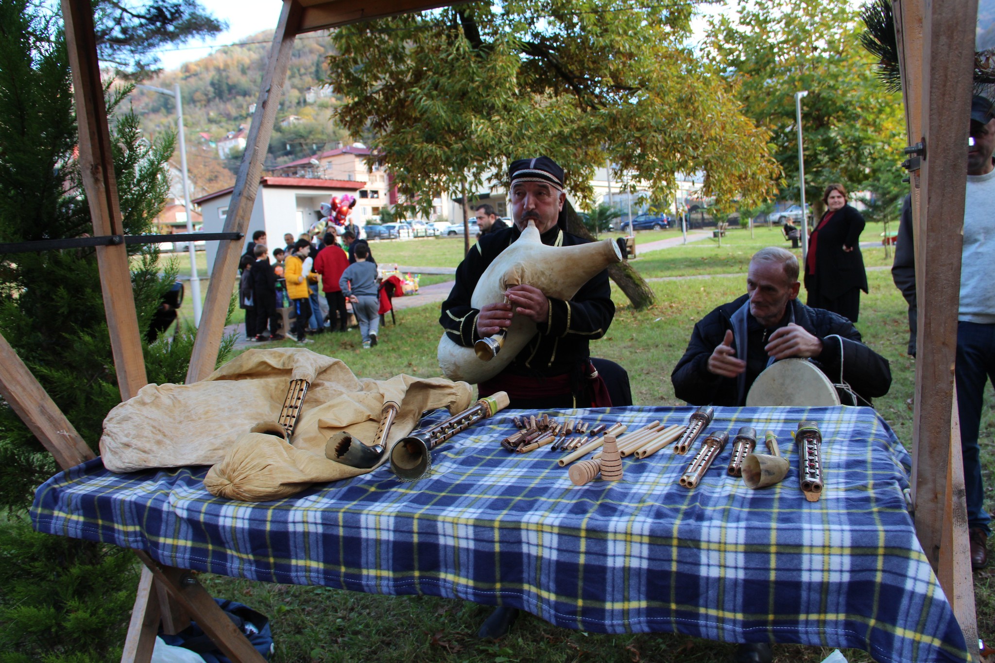  ქედაში ტრადიციული დღესასწაული - ''შემოდგომა ქედაში“ და ,,ქედის ღვინის ფესტივალი“ გაიმართა