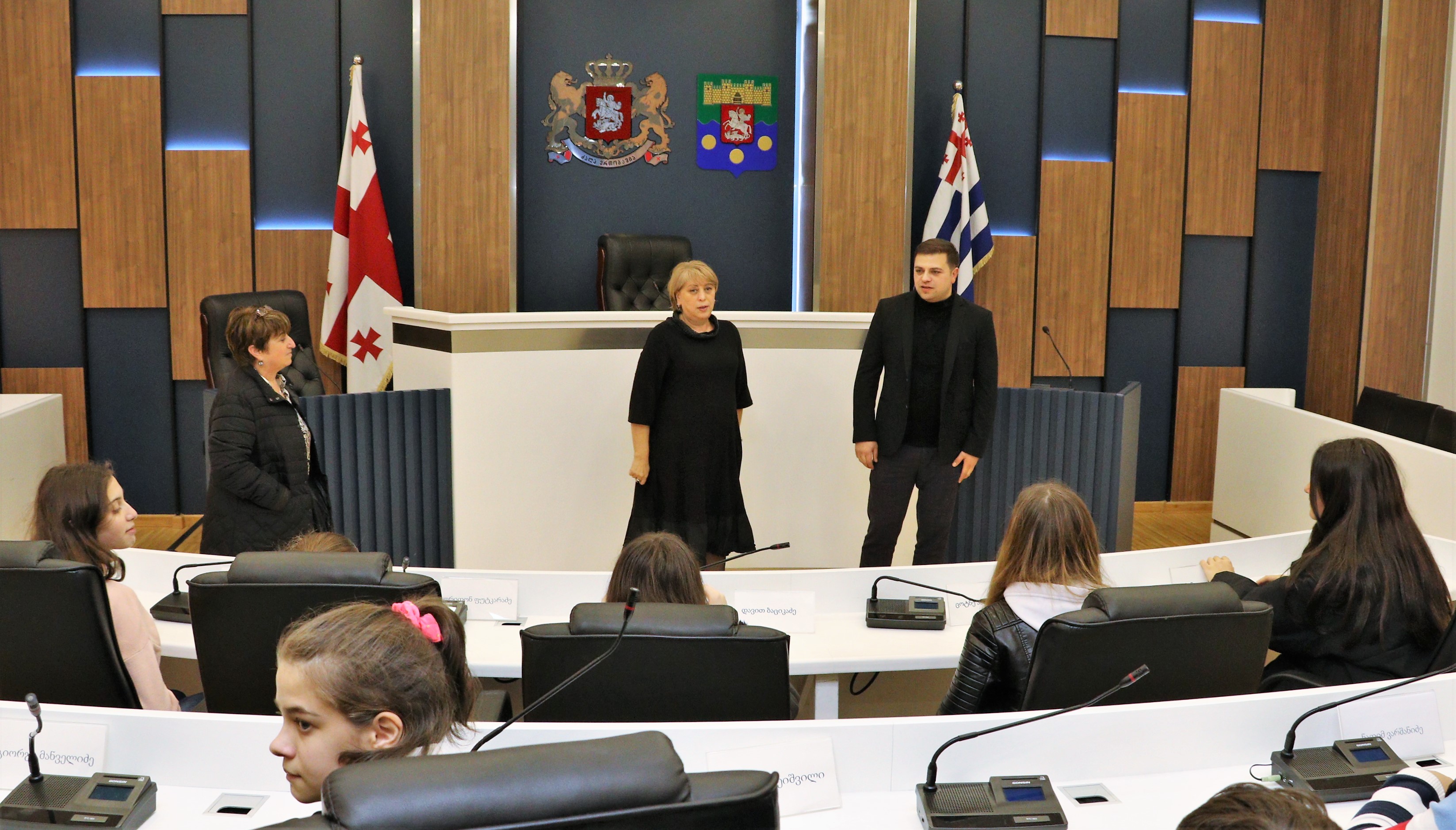 თხილნარის N1 საჯარო სკოლის მოსწავლეების ექსკურსია აჭარის უმაღლეს საბჭოში