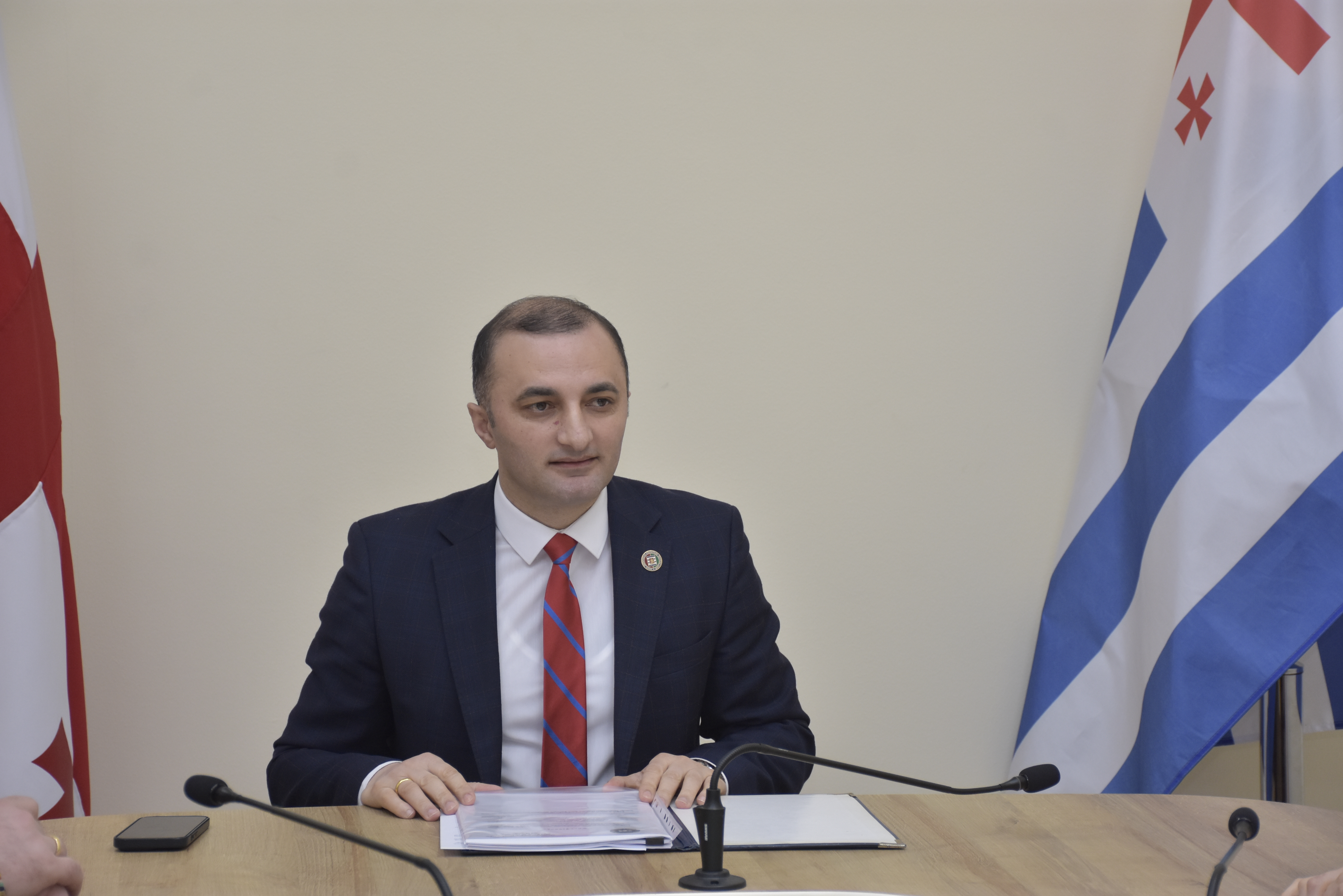 ბიუროს სხდომა