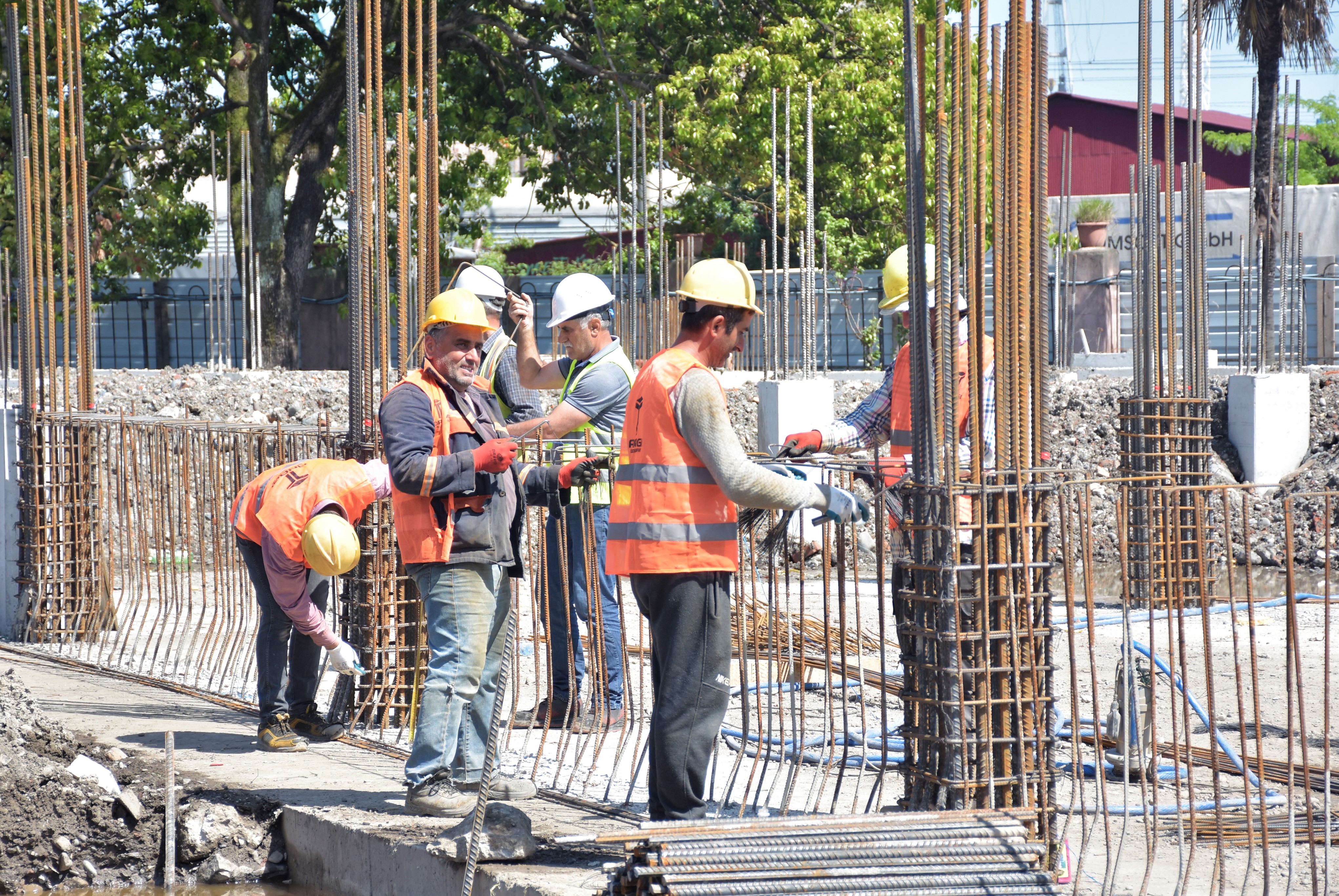 ბათუმის მე-16 საჯარო სკოლის საძირკველში სიმბოლური კაფსულა ჩაეშვა