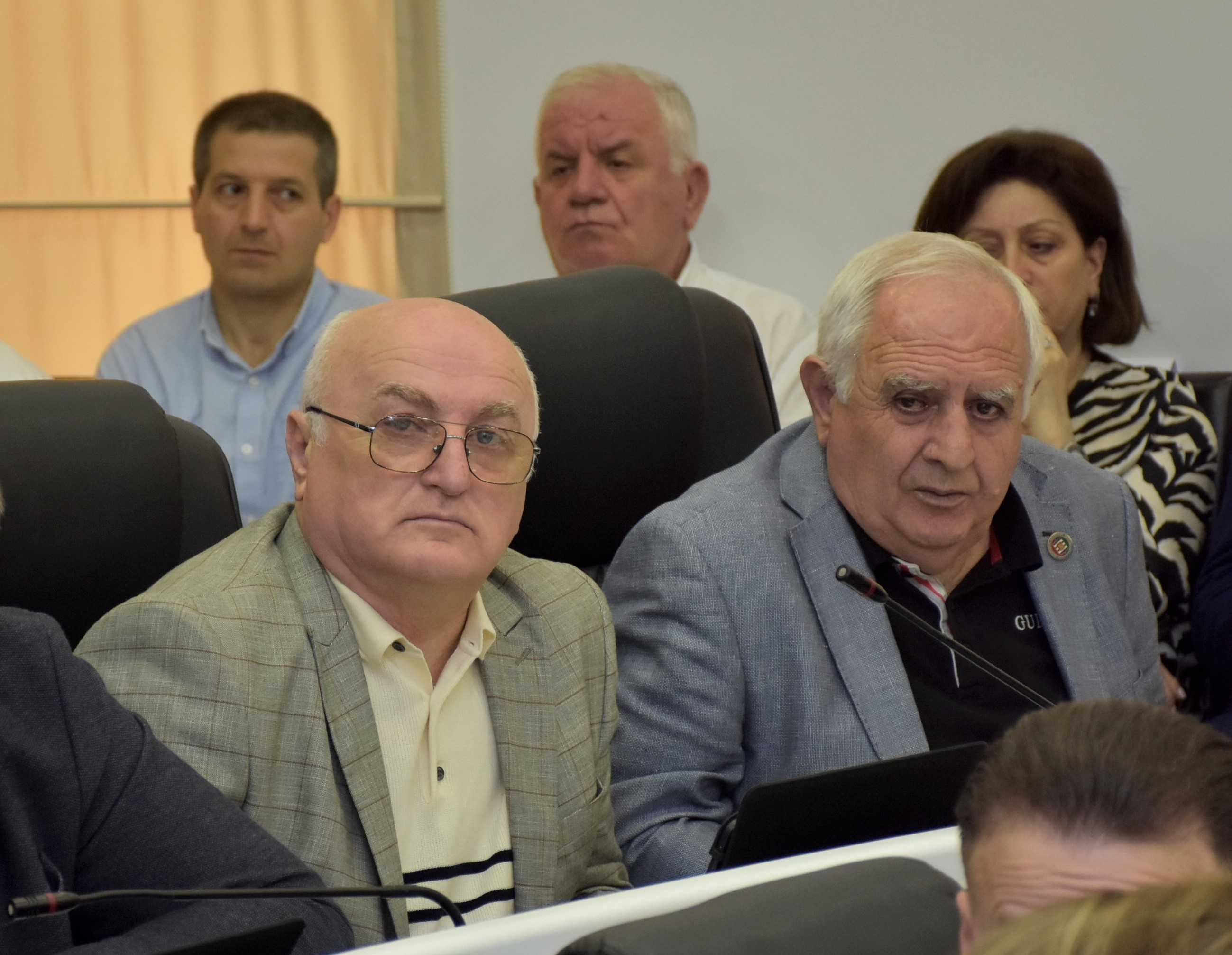 საგაზაფხულო სესია პლენარული სხდომით დაიხურა - კანონმდებლებმა აჭარის მთავრობის თავმჯდომარის ანგარიში მოისმინეს