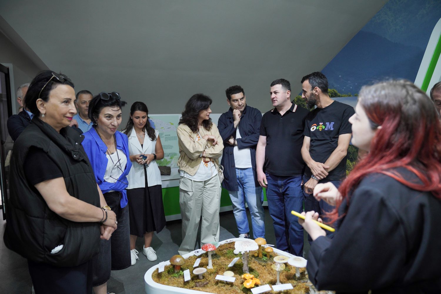 დავით გაბაიძე მაჭახელას ხეობაში, საქართველოს პარლამენტისა და უმაღლესი საბჭოს დარგობრივი კომიტეტებისა და აჭარის ტურიზმისა და კურორტების დეპარტამენტის ერთად იმყოფებოდა.