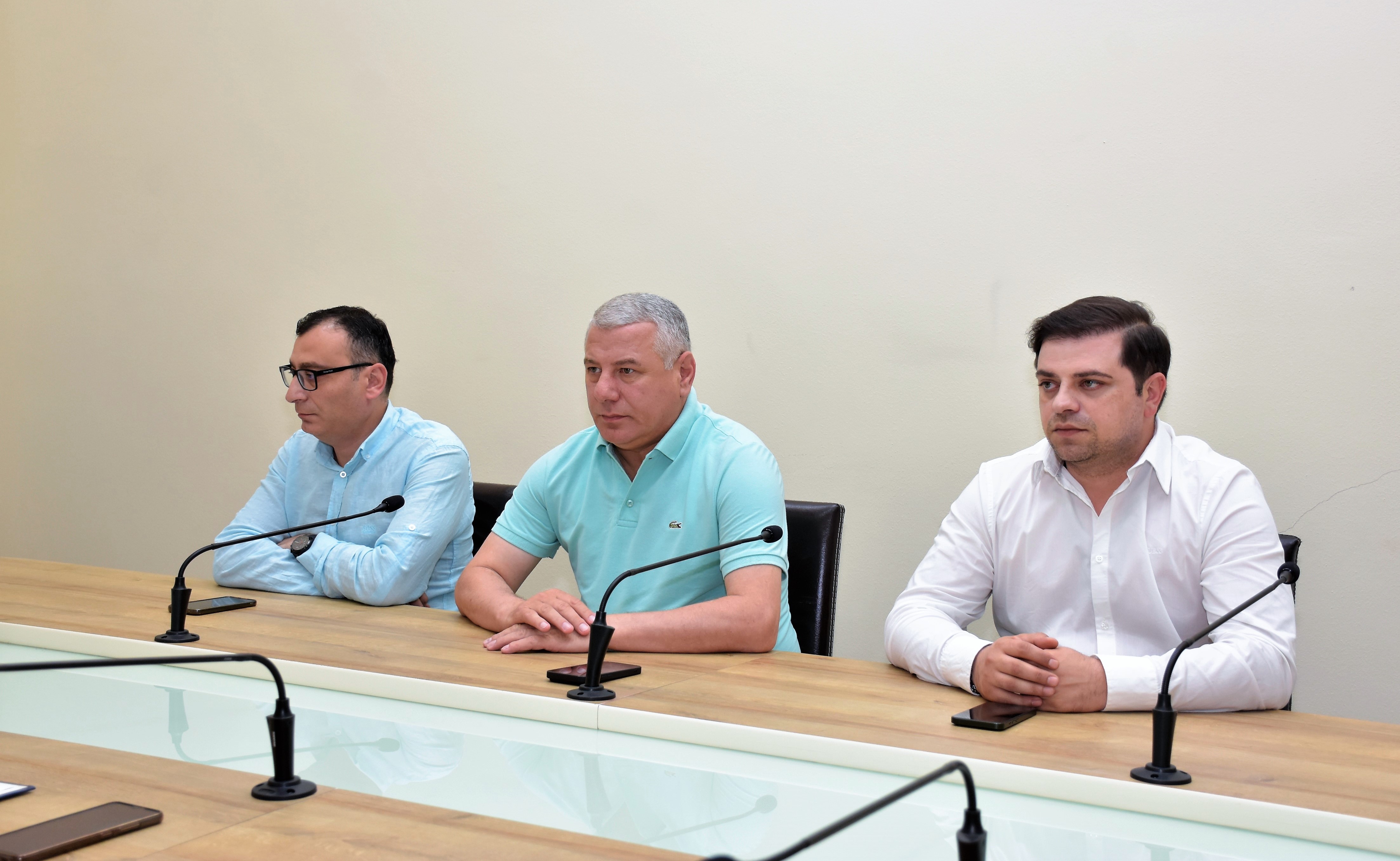 ბიუროს სხდომა