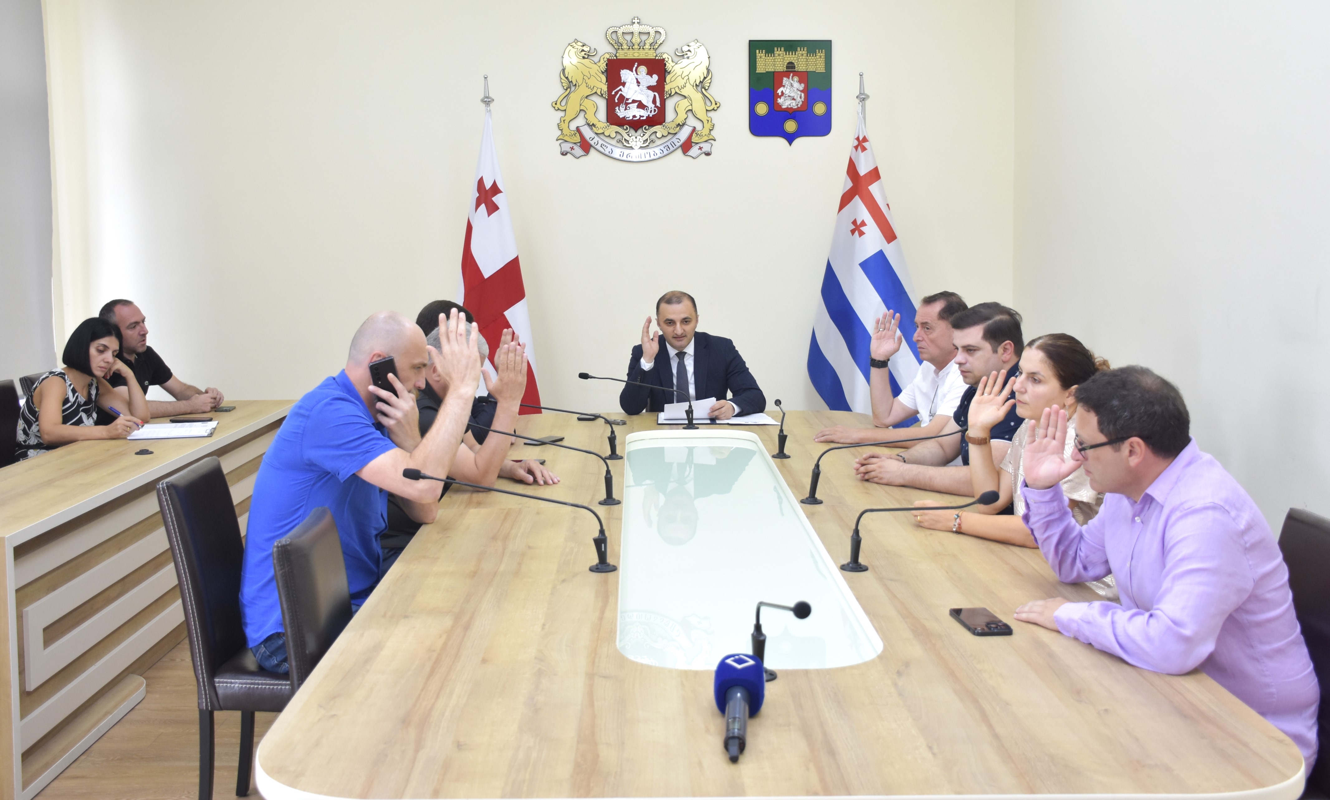 ბიუროს სხდომა