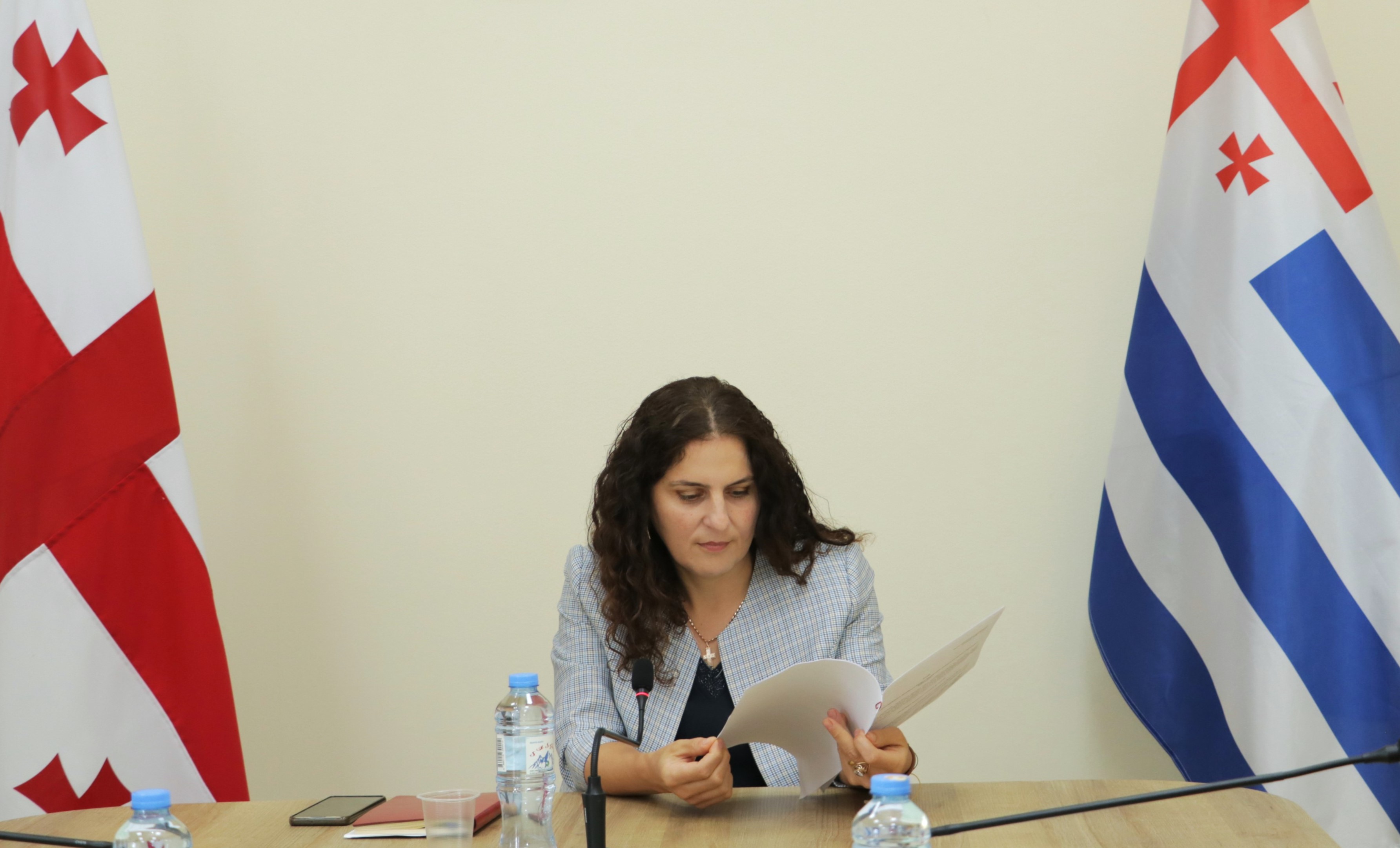 2023 წლის რესპუბლიკური ბიუჯეტის ორი კვარტლის შესრულების მიმოხილვა ბიუროს წარედგინება