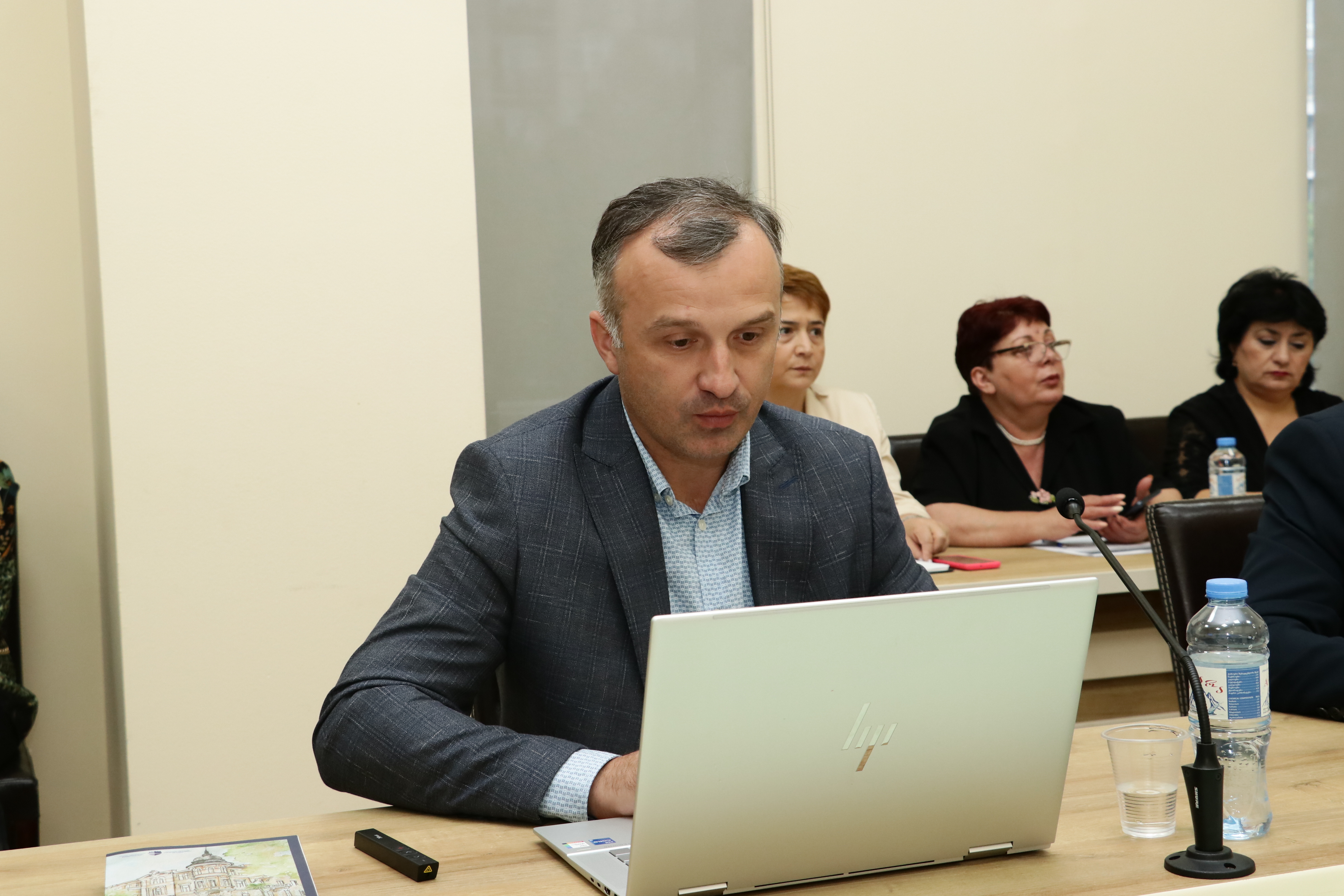 კომიტეტი ახალ თემატურ მოკვლევას იწყებს