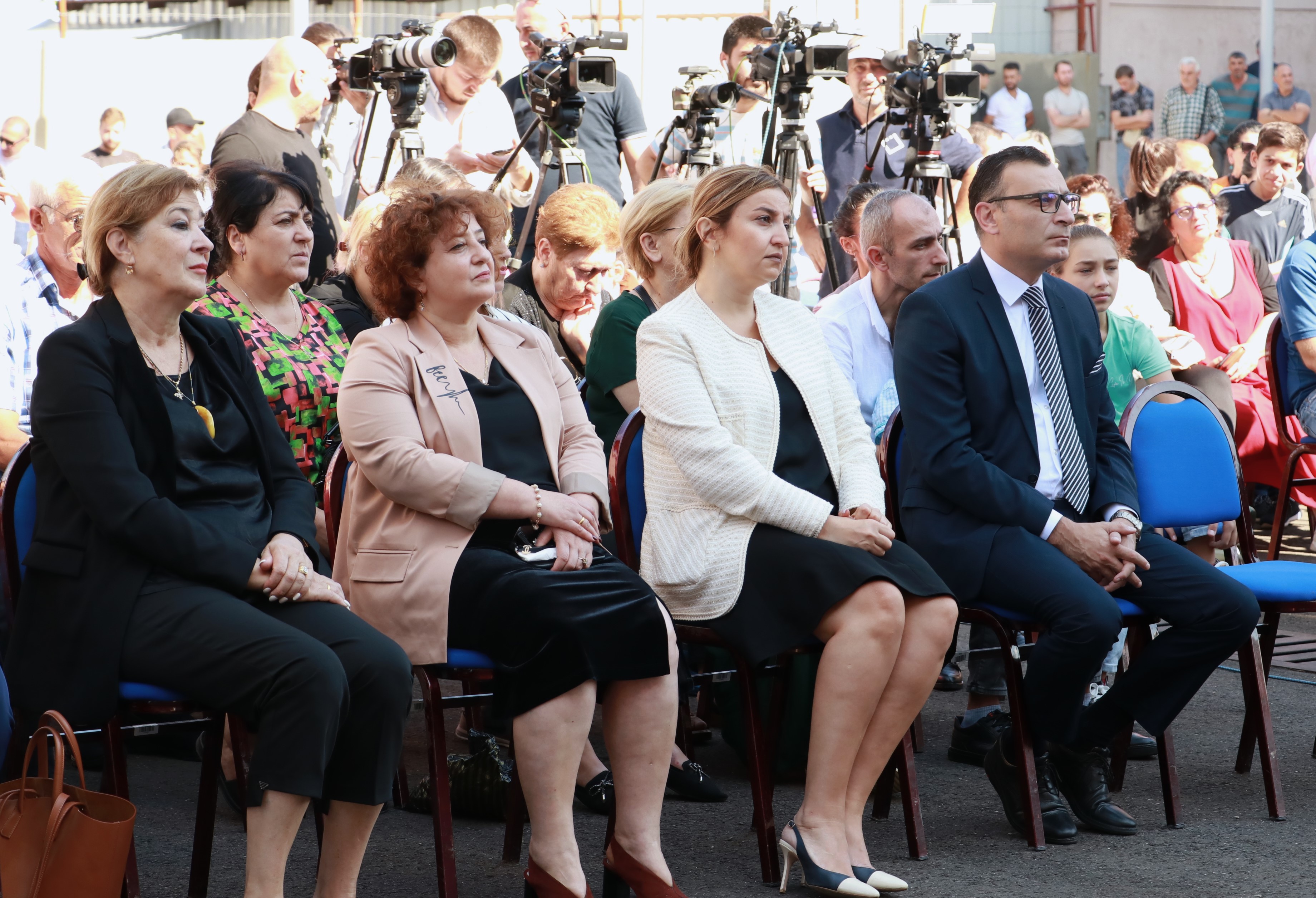 ახალმოსახლეობა ბათუმში &nbsp;ასმა ოჯახმა იზეიმა