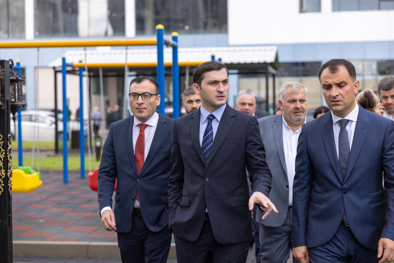 სამი ახალი ბაღი საზეიმოდ გაიხსნა