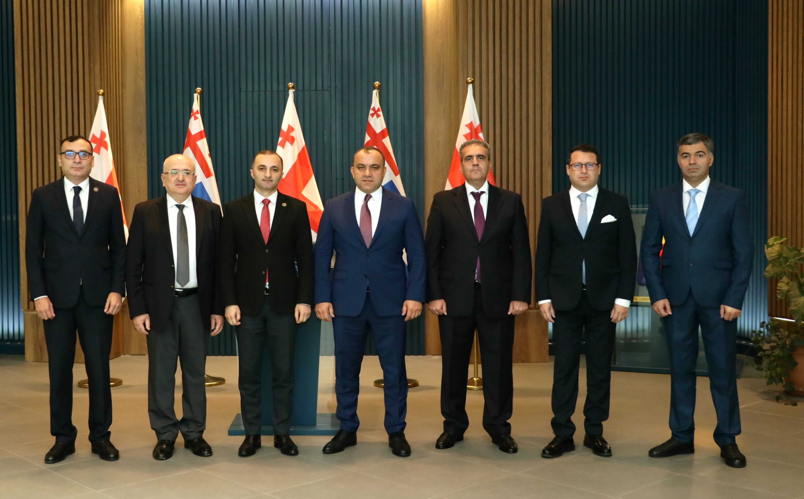 დავით გაბაიძემ სომხეთის საკონსტიტუციო სასამართლოს &nbsp;&nbsp;&nbsp;დელეგაციას უმასპინძლა