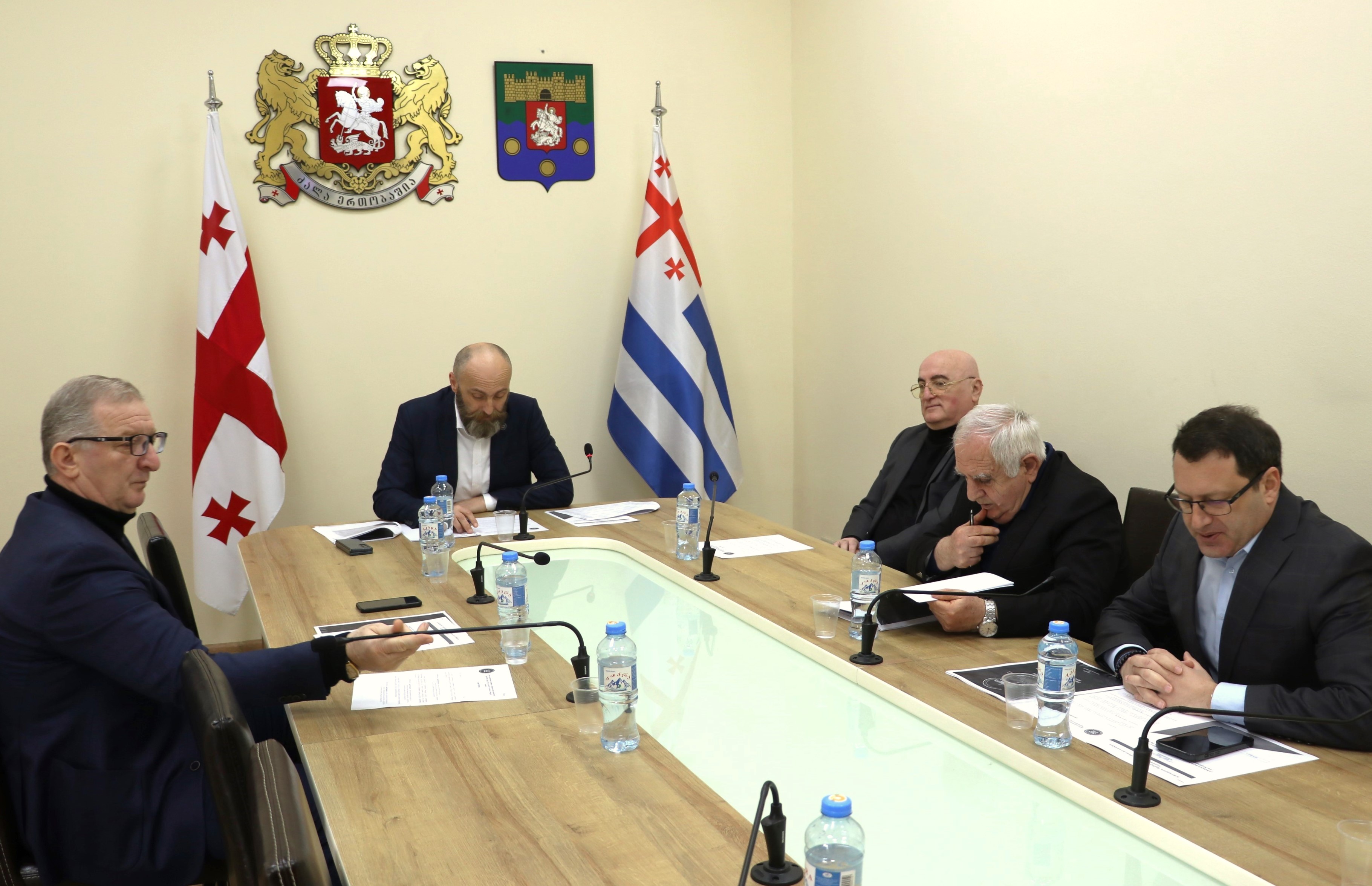 განათლების, მეცნიერების, კულტურისა და სპორტის საკითხთა კომიტეტის სხდომა