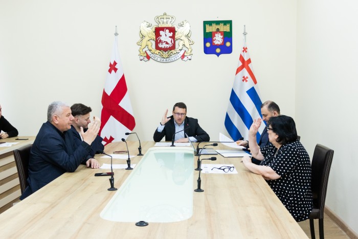 კომიტეტმა რეგლამენტის პროექტი პლენარული სხდომისთვის მომზადებულად მიიჩნია