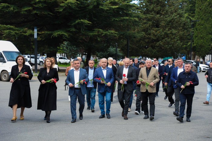 35 წელი... 9 აპრილიდან