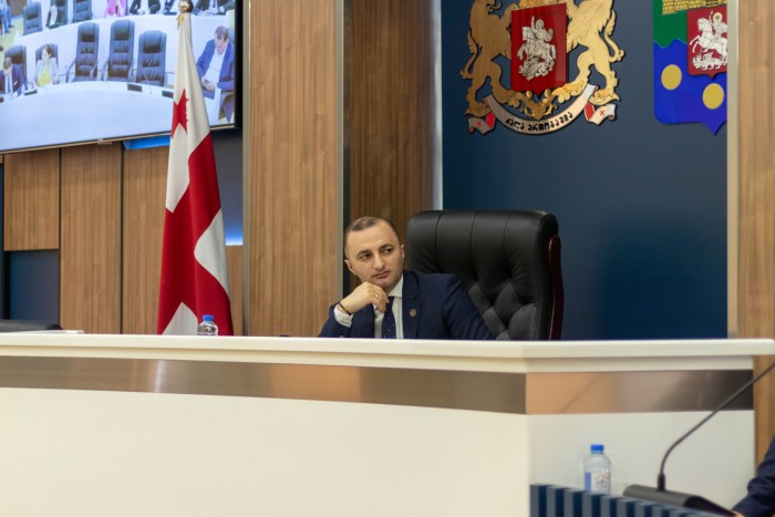 აჭარის უმაღლეს საბჭოში, „მინისტრის საათის“ ფორმატში, ფინანსთა და ეკონომიკის მინისტრს - ჯაბა ფუტკარაძეს მოუსმინეს